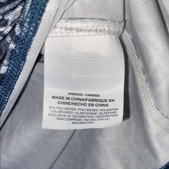 Nike White and Blue Short Sleeve Tee - Picture 3 of 5